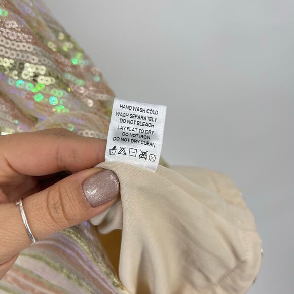 superdown | NWT Cicely Mini Dress in Sequin Multi Cream Pastel Iridescent L - Picture 14 of 14